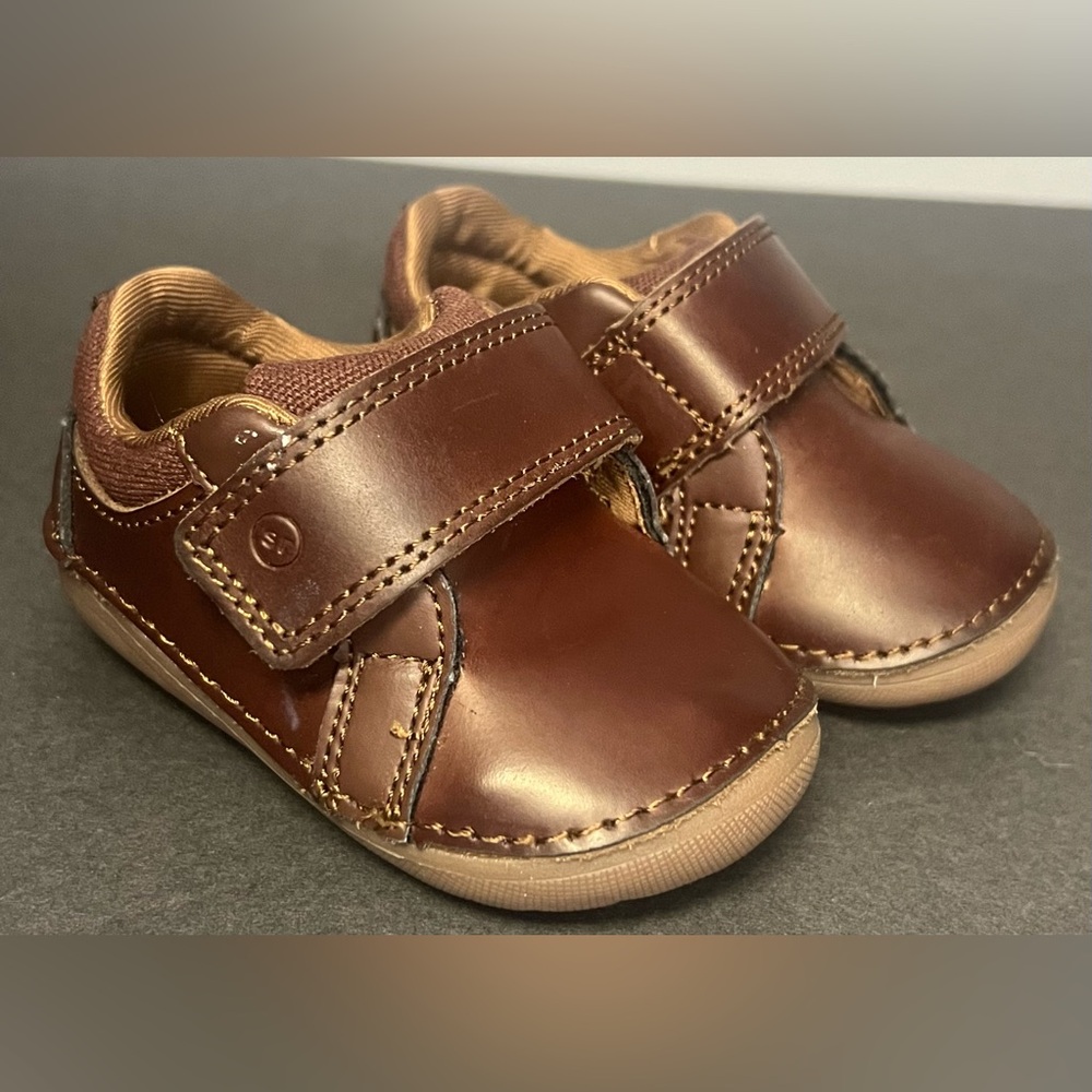 Stride Rite- Jodie Sneaker Leather-Brown,‎ Size:3W, Pre- Owned